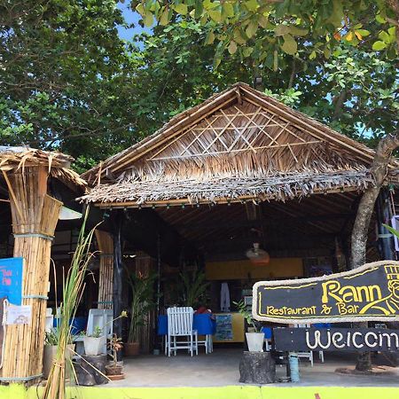 Rann Chalet Beach Side Ко-Ланта Экстерьер фото