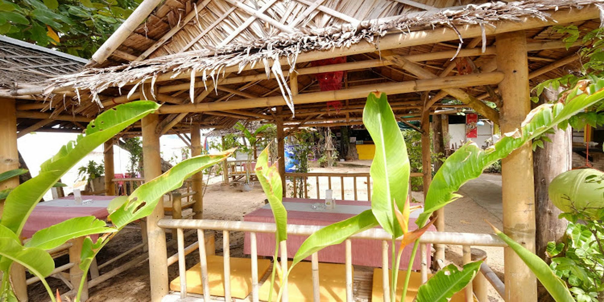 Rann Chalet Beach Side Ко-Ланта Экстерьер фото
