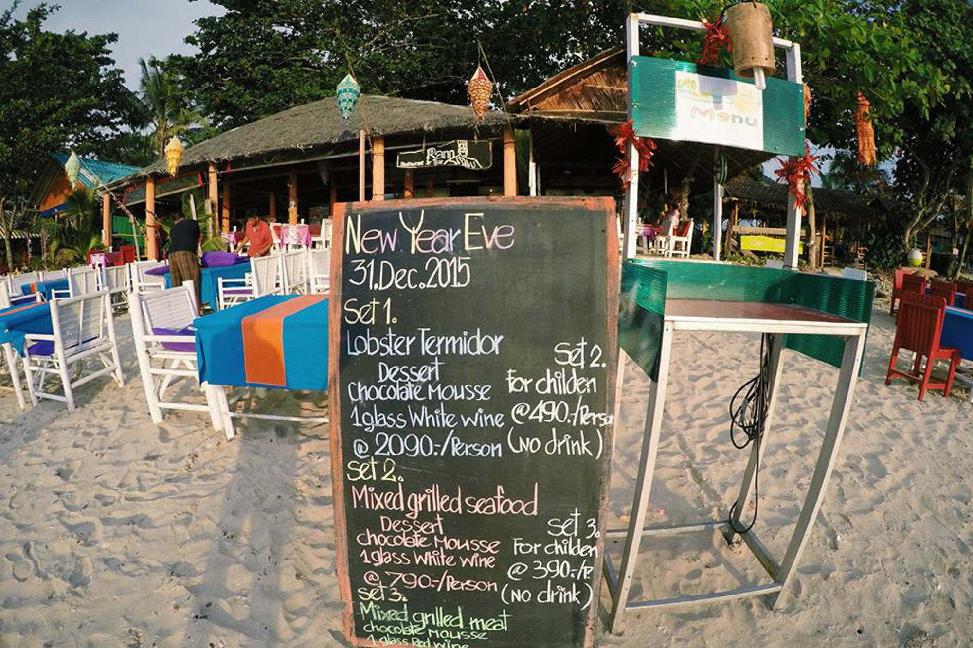 Rann Chalet Beach Side Ко-Ланта Экстерьер фото